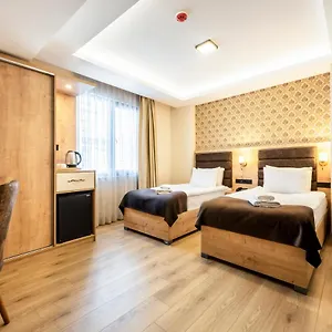 Emin Palace فندق